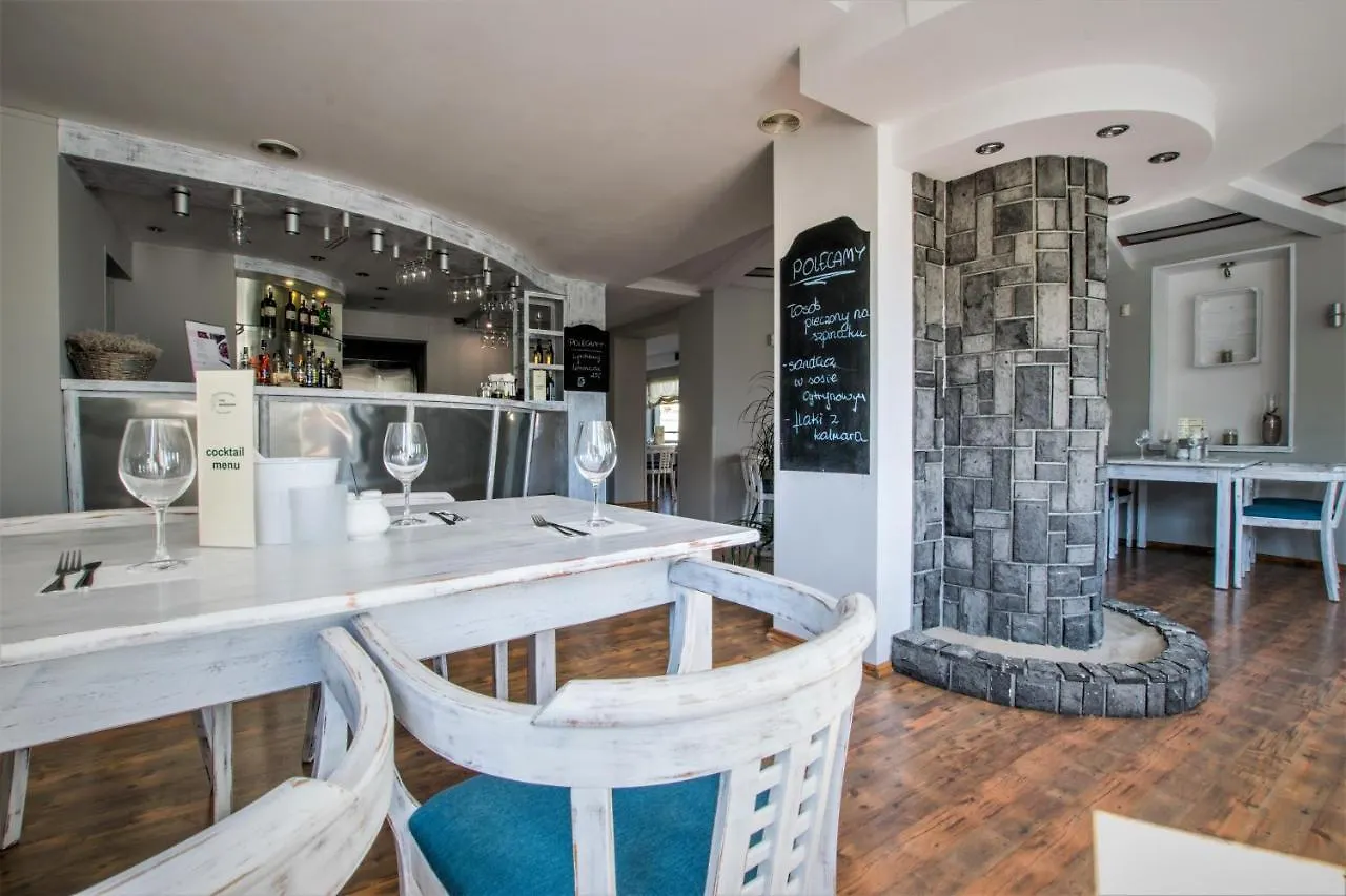 Taaakaryba Bed and Breakfast Kołobrzeg 2*,  Πολωνία